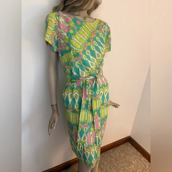 Fabulous Fun Vintage 1950s 1960s Sexy VOLUP Retro Wiggle Dress - Picture 4 of 10